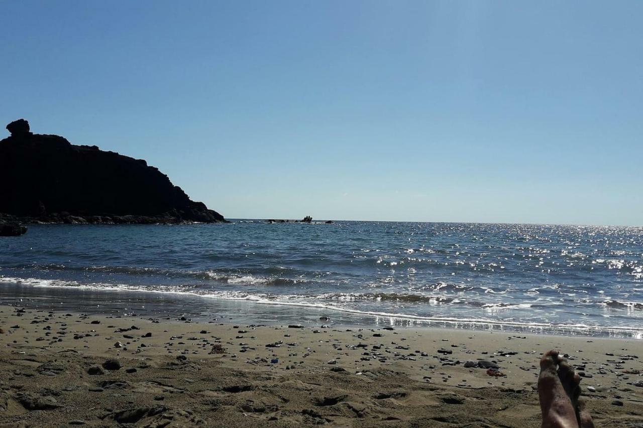 Burero Beach Stay - Quiet El Burrero Bagian luar foto