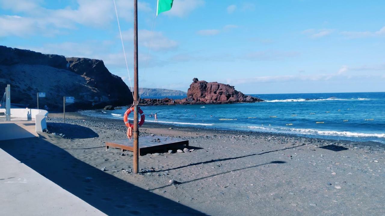 Burero Beach Stay - Quiet El Burrero Bagian luar foto